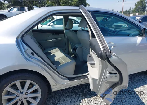 2013 Toyota Camry Hybrid Xle from USA, damaged, VIN 4T1BD1FK9DU075155